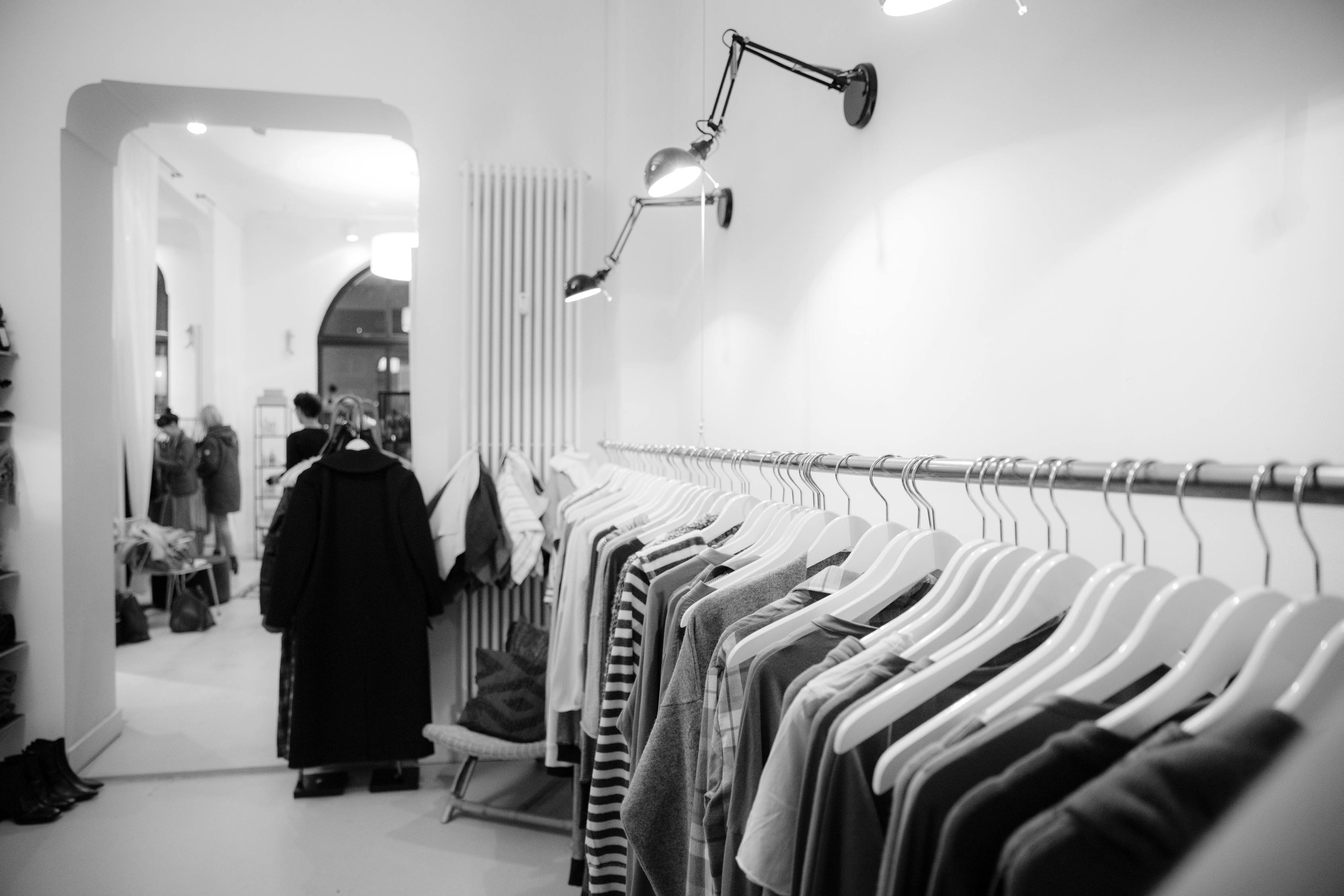 服装品牌装修,服装品牌装修时朋友圈宣传文案 服装品牌装修,服装品牌装修时朋友圈宣传文案