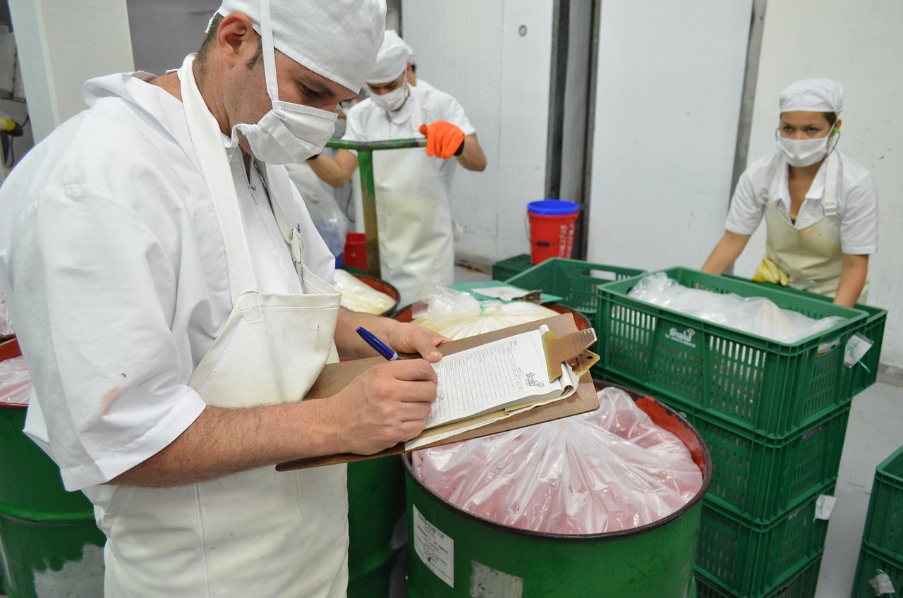 中国给留学生健康包日本 [疫情外国留学生领健康包]