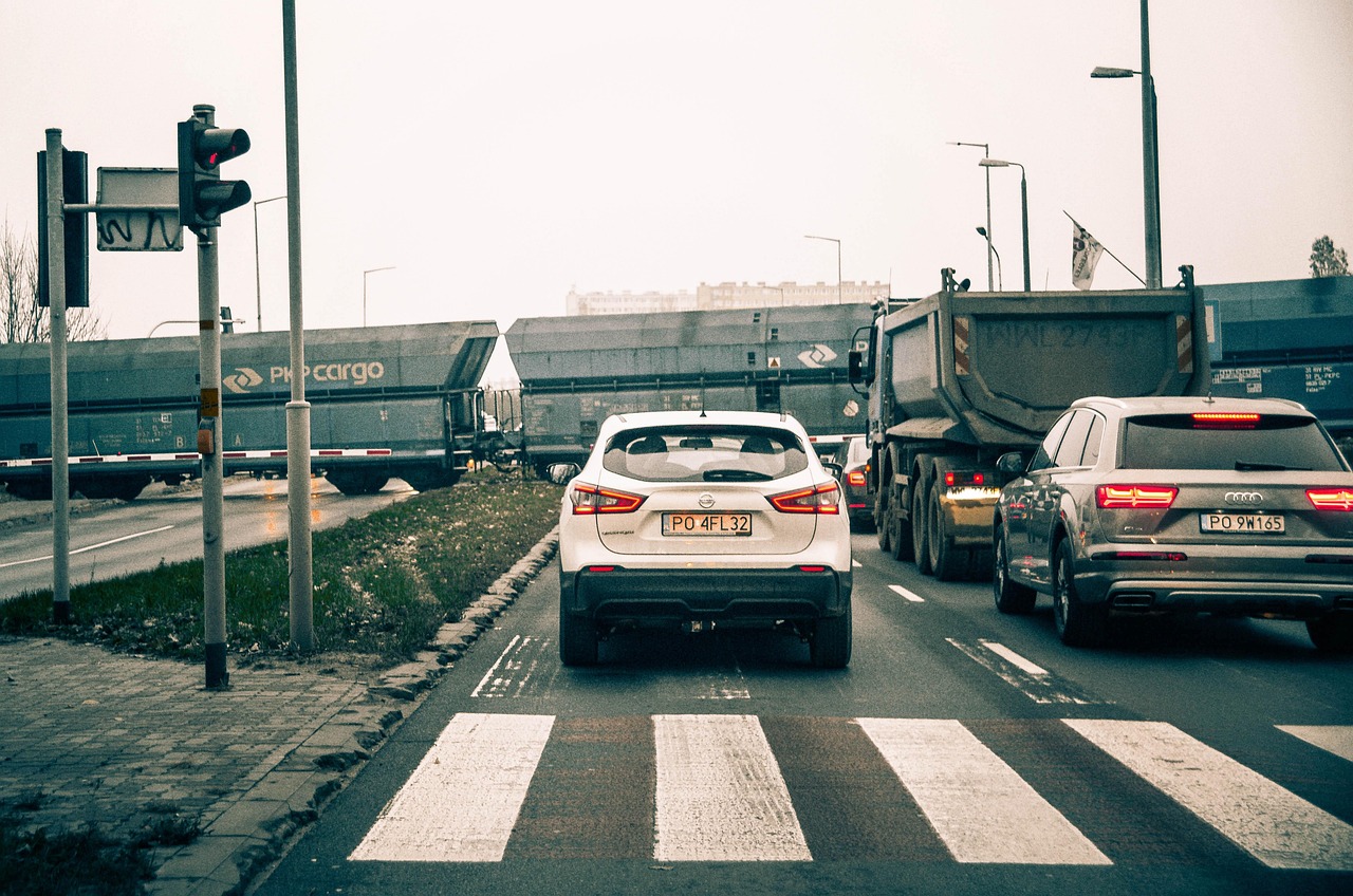 新能源电车,大众、比亚迪的绿色转型之路 新能源电车,大众、比亚迪的绿色转型之路