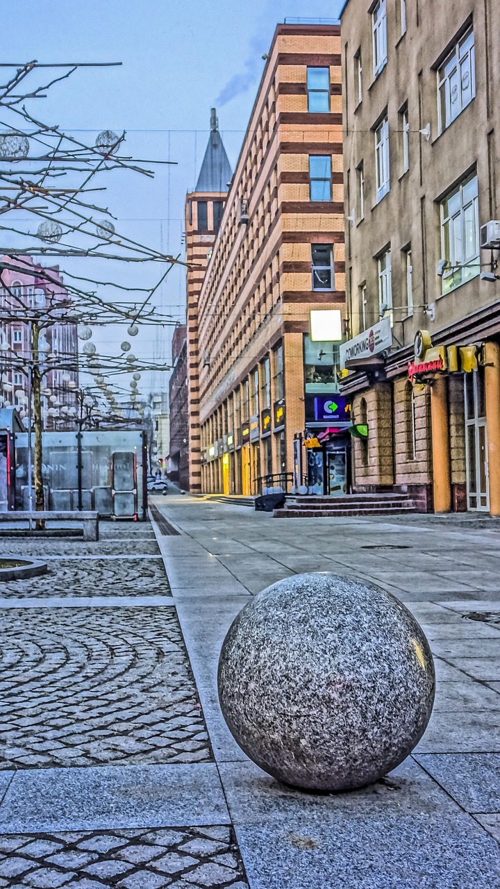 青阳街道健康路，城市脉动的健康之窗