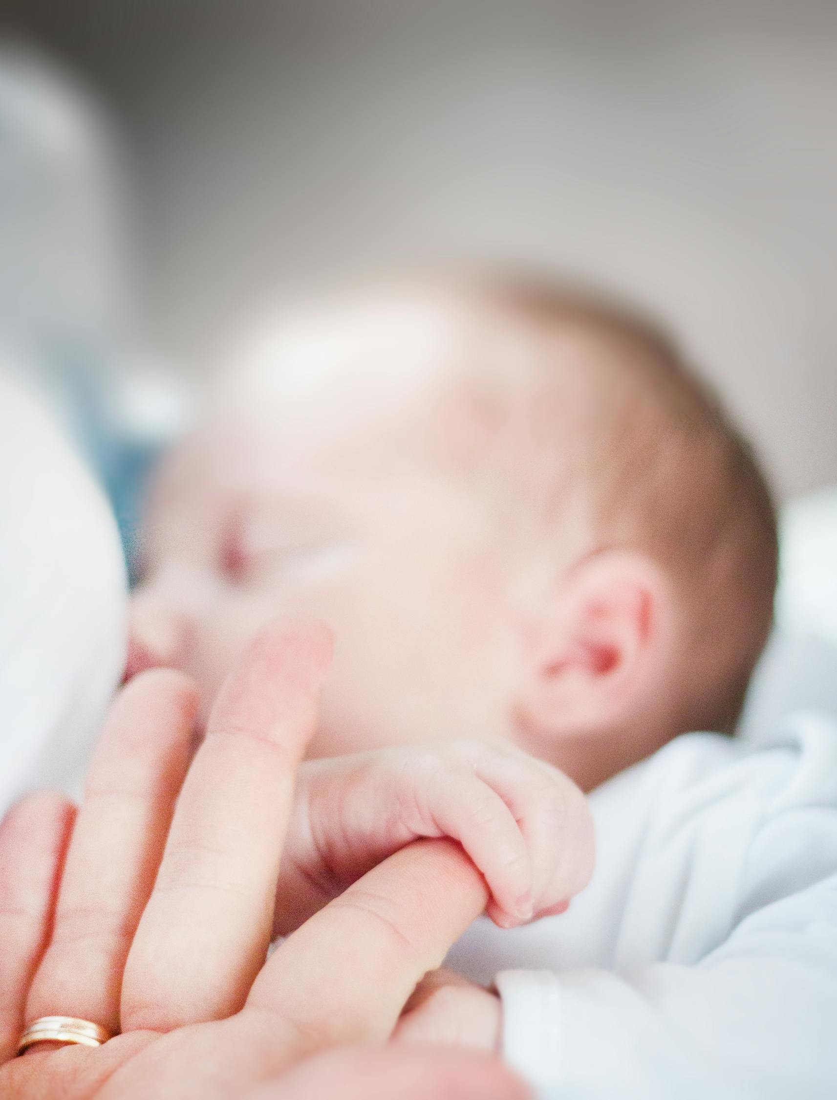 转运坠床,新生儿生命体征的奇迹 转运坠床,新生儿生命体征的奇迹