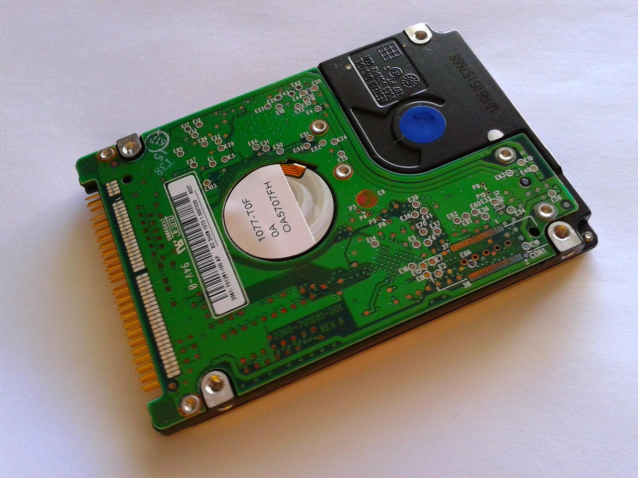 ssd固态硬盘健康 [ssd固态硬盘健康度低预告警]