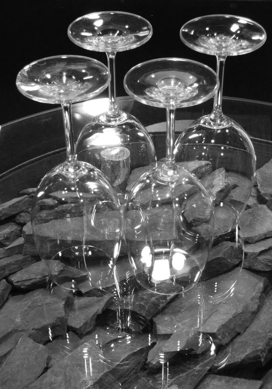 国外红酒水晶杯最好的品牌,国外红酒水晶杯最好的品牌是什么 国外红酒水晶杯最好的品牌,国外红酒水晶杯最好的品牌是什么