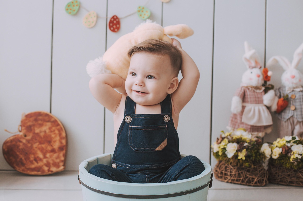 蛋宝宝的衣服健康?我给蛋宝宝穿彩衣 蛋宝宝的衣服健康?我给蛋宝宝穿彩衣