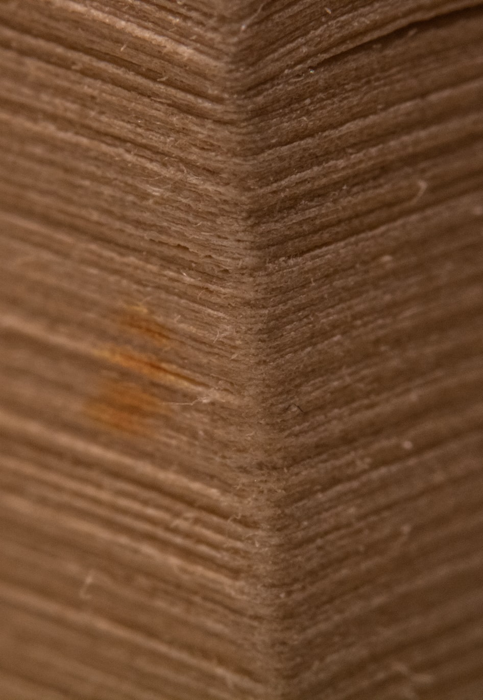 巧手DIY,用旧地毯自制汽车脚垫的环保之旅 巧手DIY,用旧地毯自制汽车脚垫的环保之旅