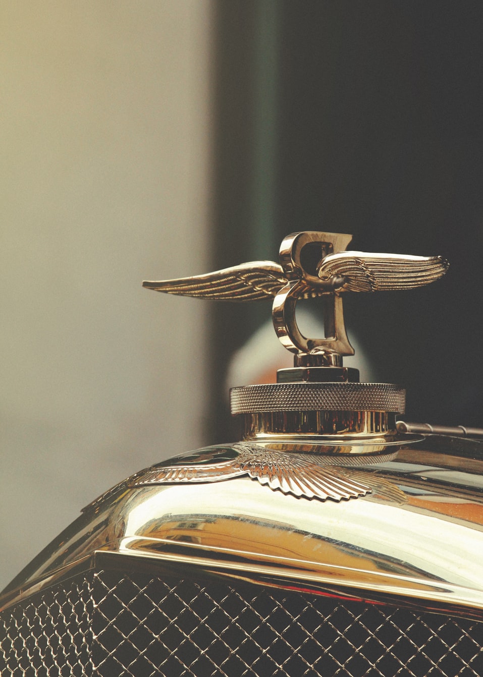 中国首批红酒品牌是哪一年?中国首批红酒品牌是哪一年开始的